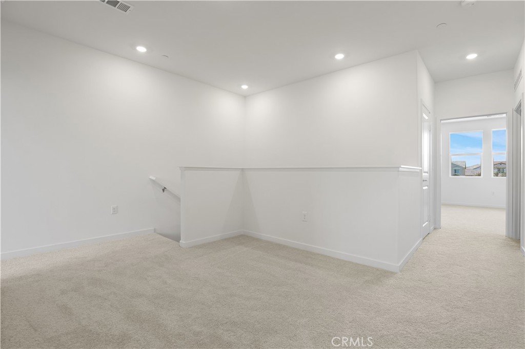 2571 Cloudview Privado