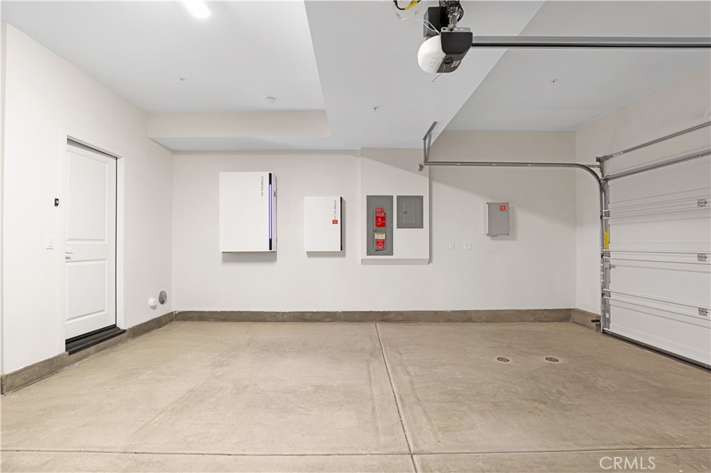 2571 Cloudview Privado