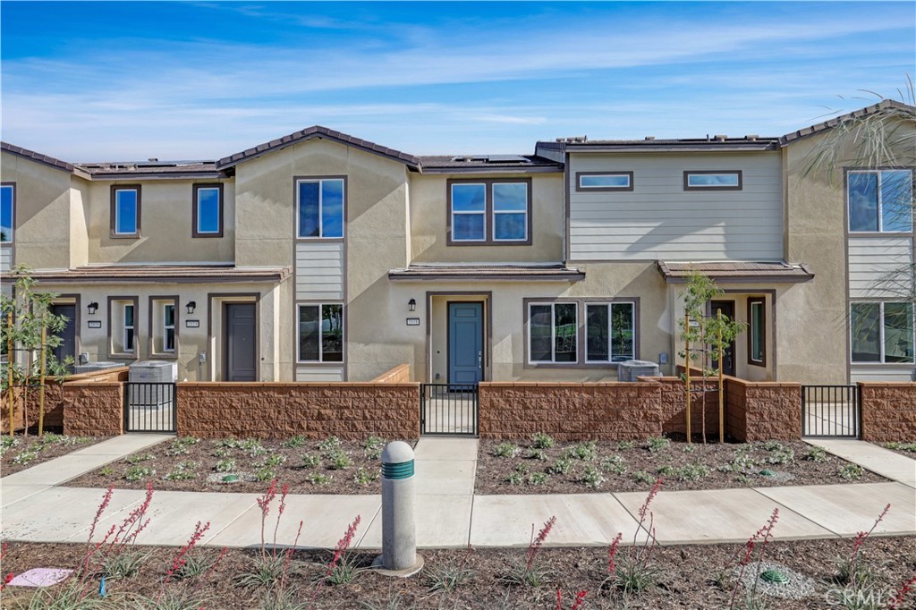 2571 Cloudview Privado