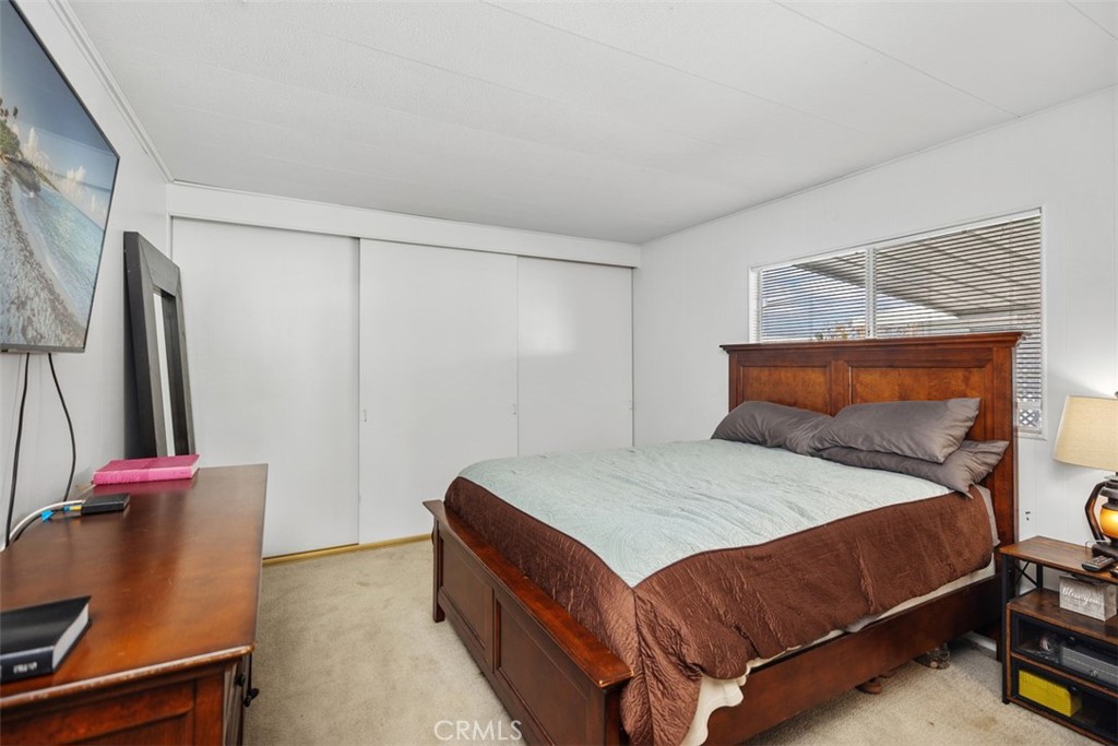 26000 Avenida Aeropuerto 12