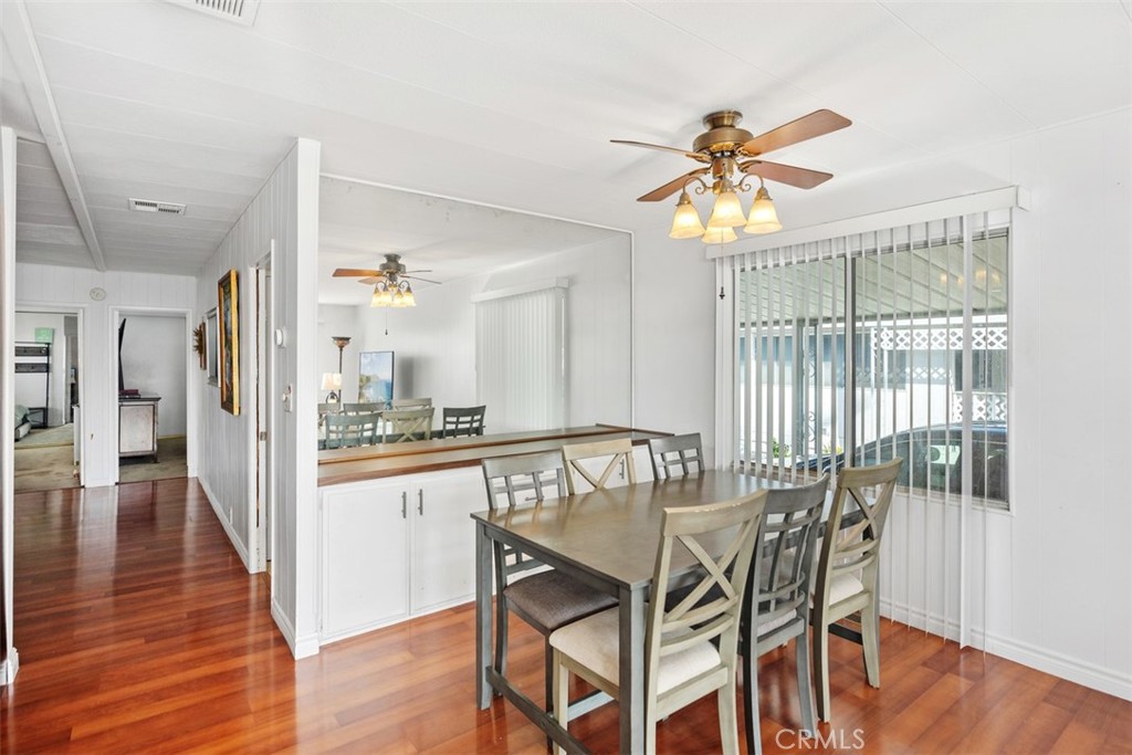 26000 Avenida Aeropuerto 12