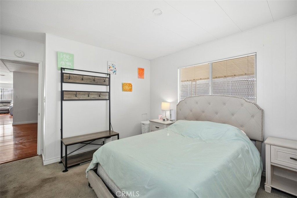 26000 Avenida Aeropuerto 12