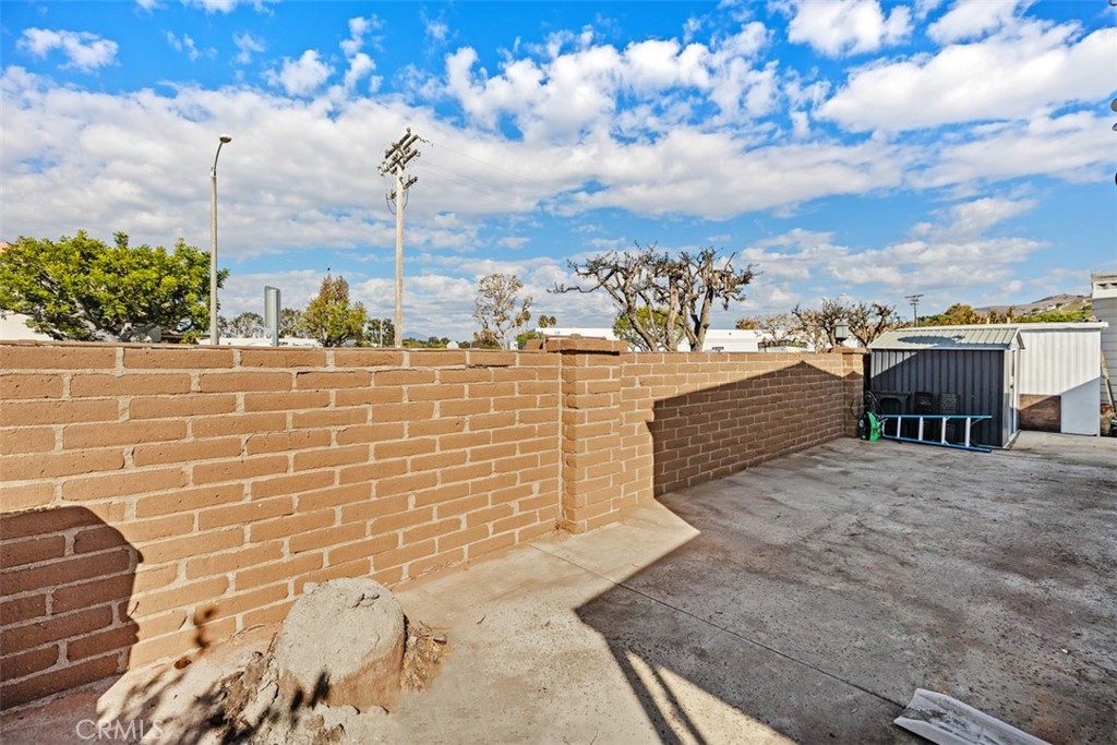 26000 Avenida Aeropuerto 12