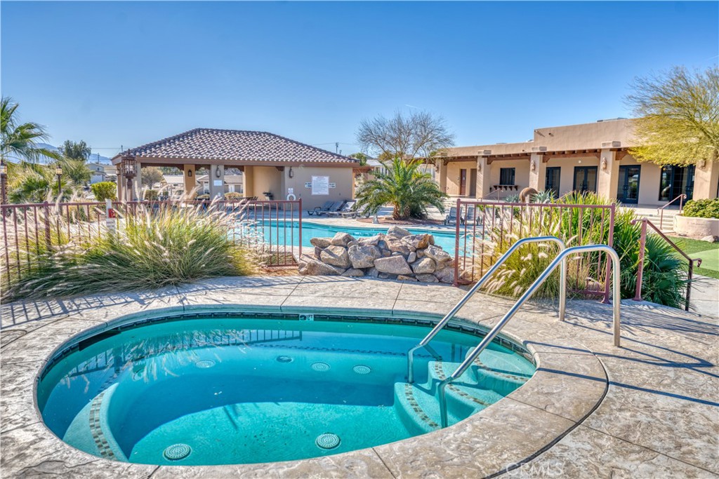 12600 Havasu Lake Road 6