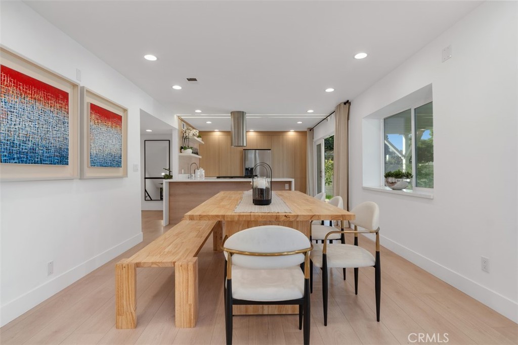 8167 8167 Dartmoor Drive