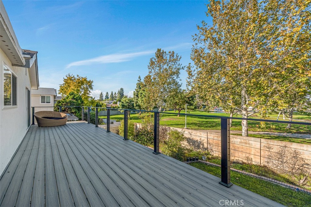 8167 8167 Dartmoor Drive