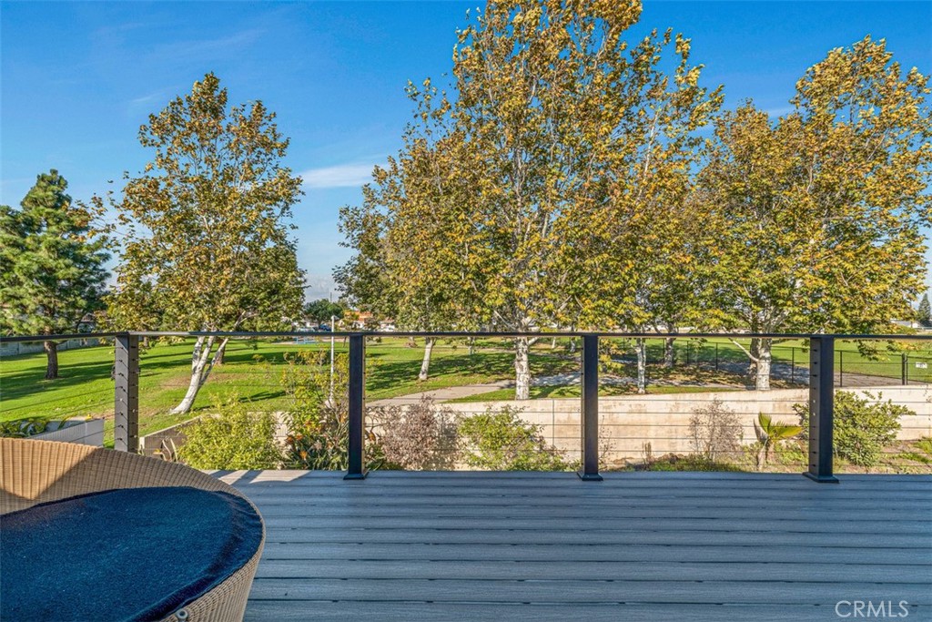 8167 8167 Dartmoor Drive