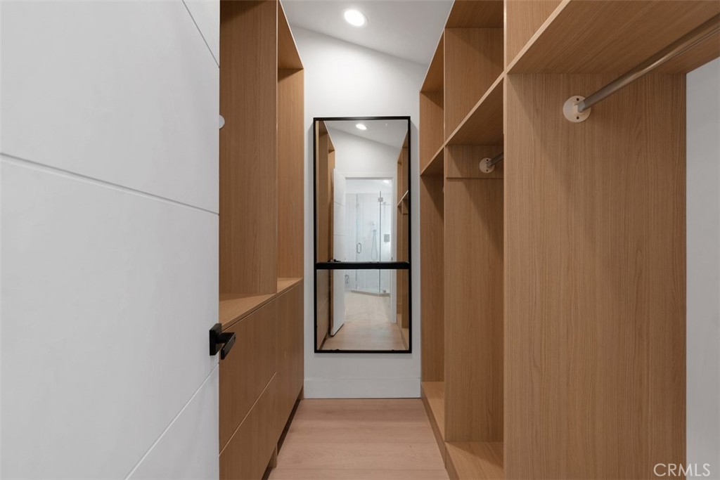 8167 8167 Dartmoor Drive