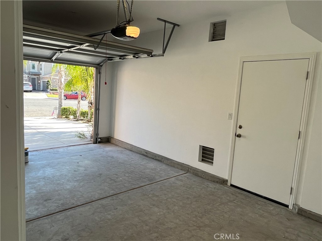 9053 Lemongrass Court