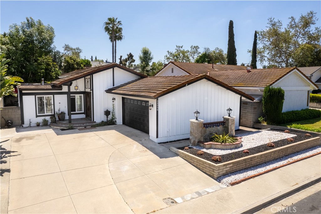 24956 Wells Fargo Drive