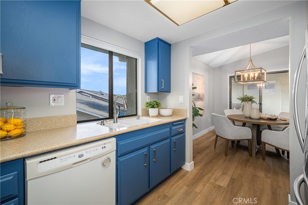 8777 Tulare Drive 411H