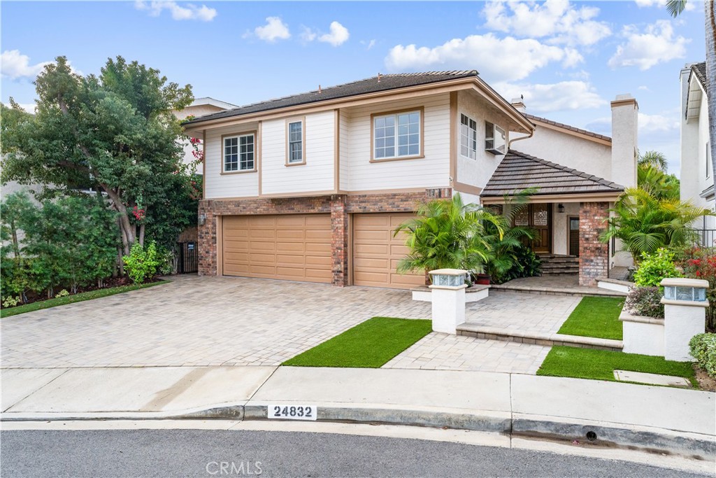 24832 Los Gatos Drive