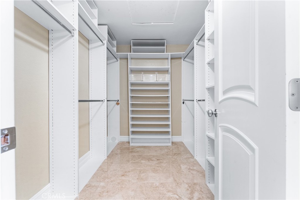 24832 Los Gatos Drive