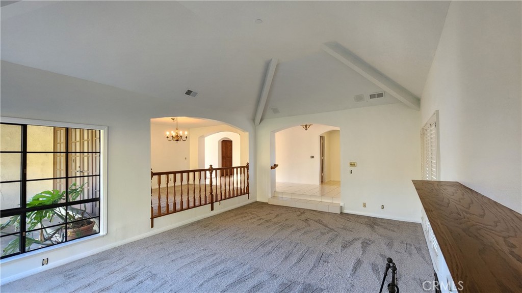 750 Avenida Acapulco