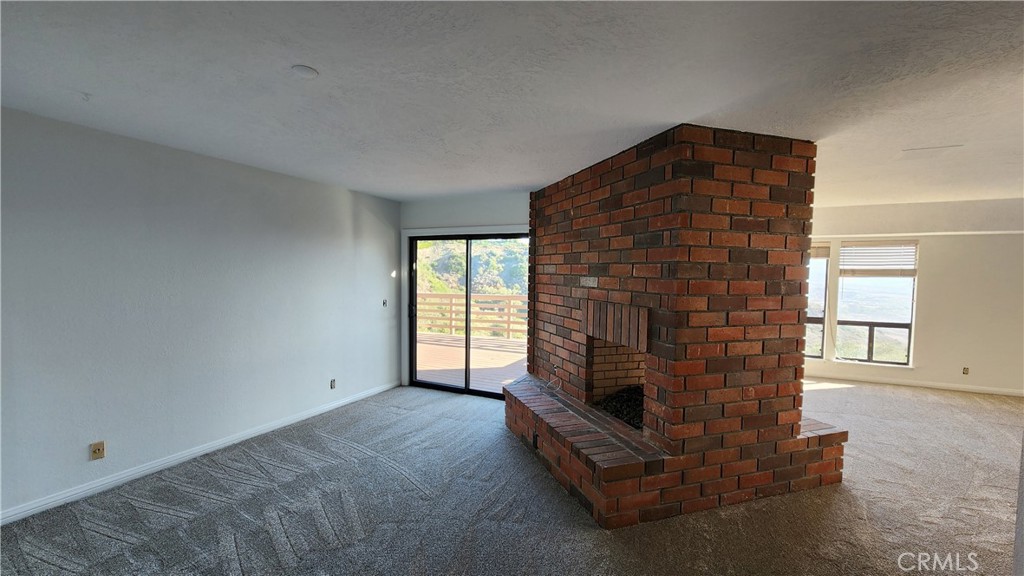 750 Avenida Acapulco