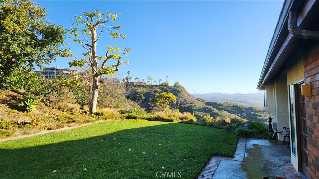 750 Avenida Acapulco