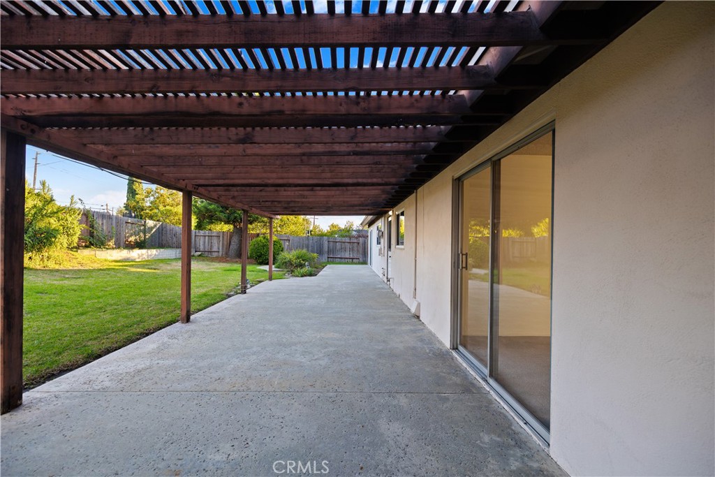 13402 Winthrope Street