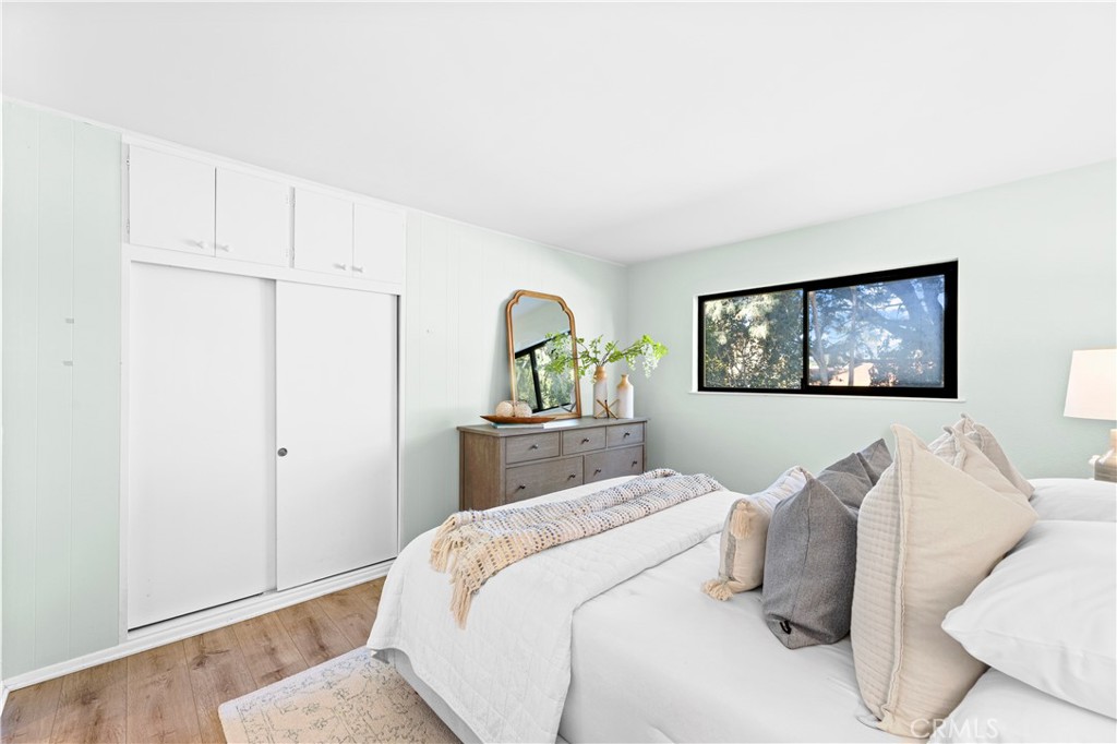 841 Ronda Sevilla B