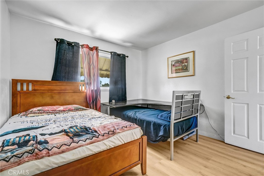 1341 S Pembrooke Lane