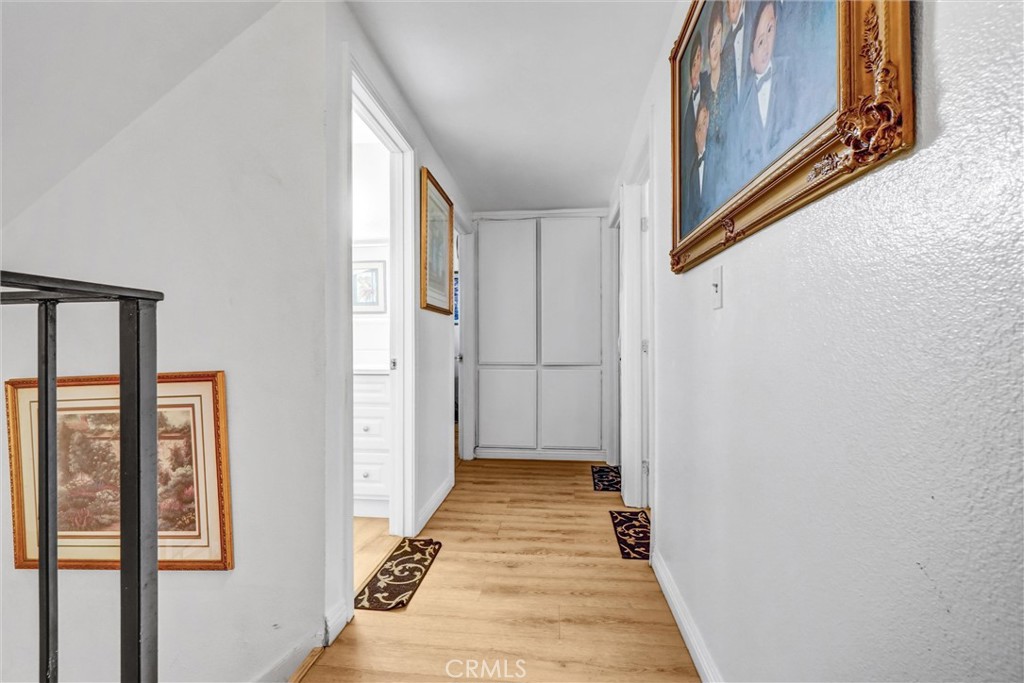 1341 S Pembrooke Lane