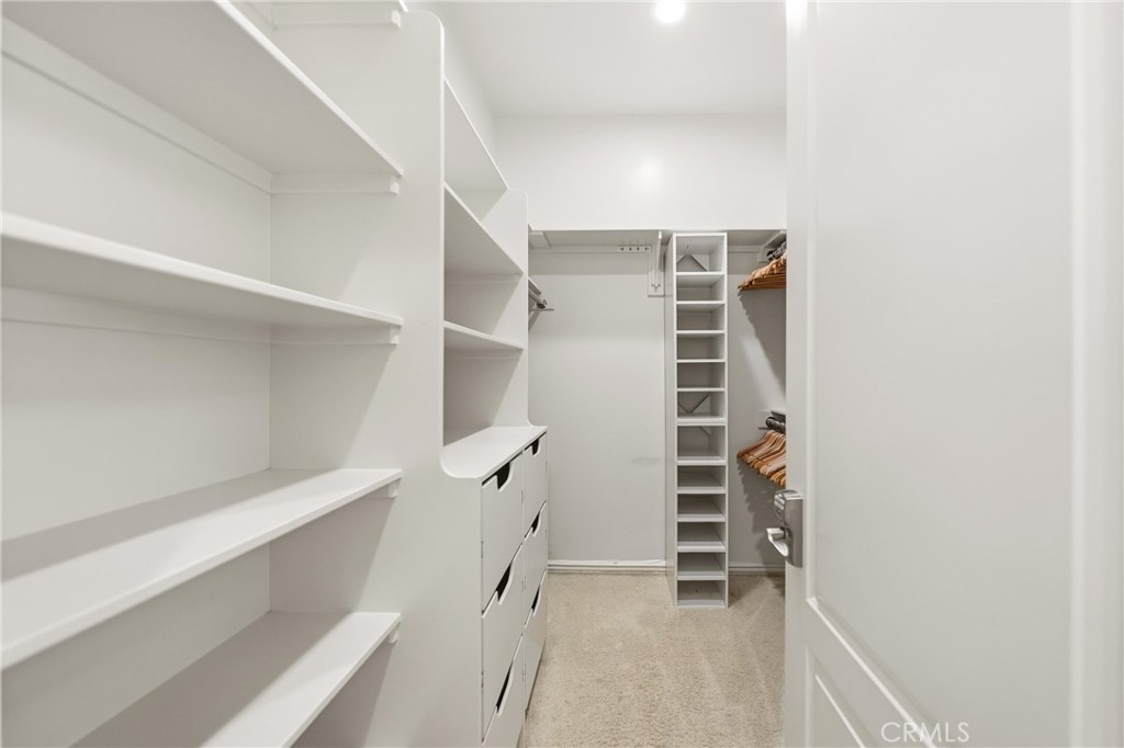 44930 Via Renaissance