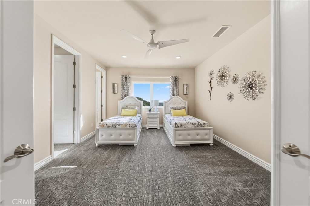 44930 Via Renaissance