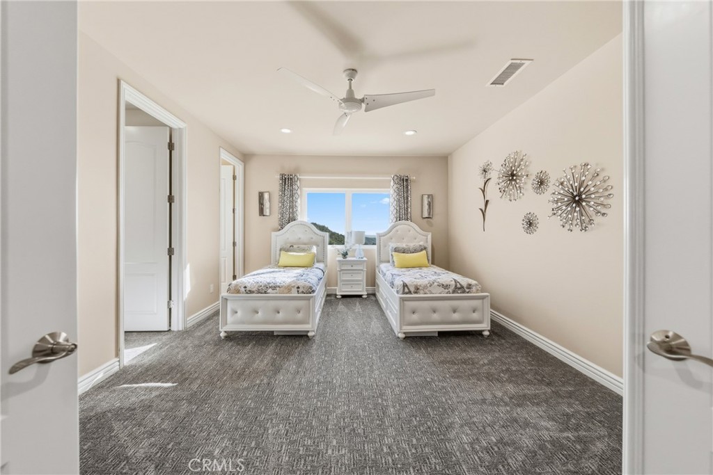 44930 Via Renaissance