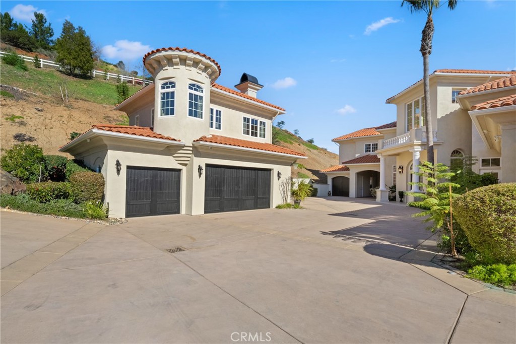 44930 Via Renaissance