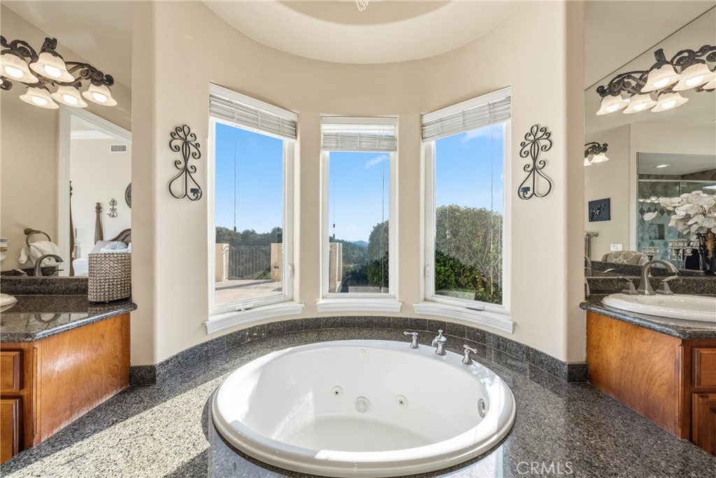 44930 Via Renaissance