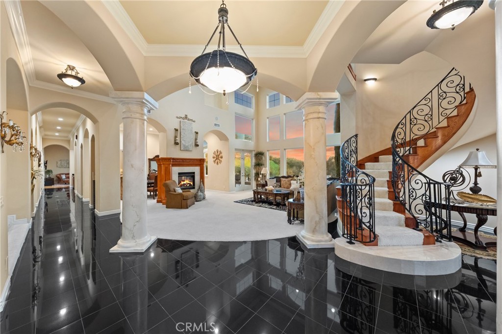 44930 Via Renaissance