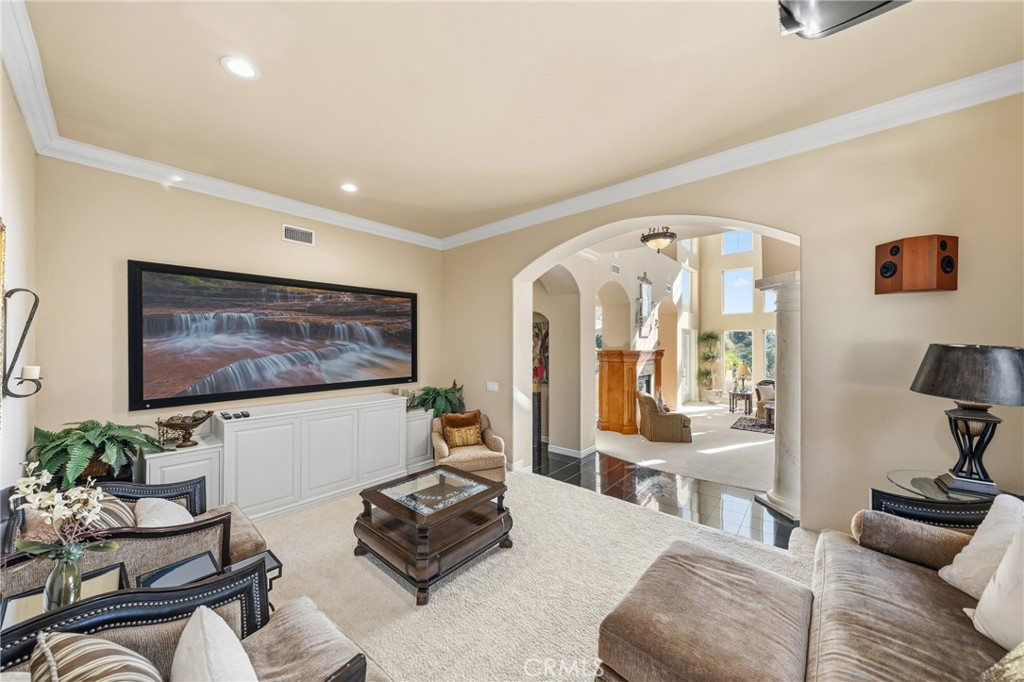 44930 Via Renaissance