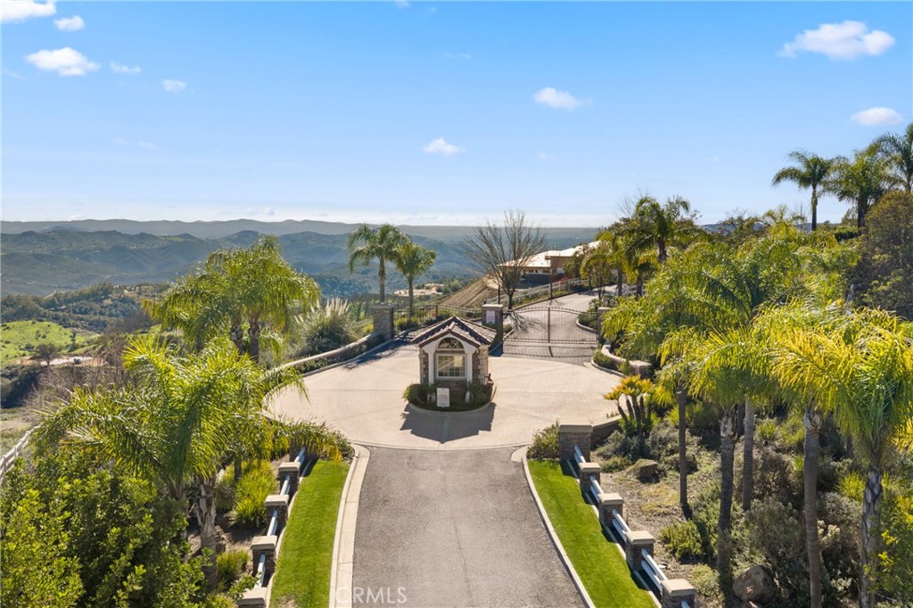 44930 Via Renaissance