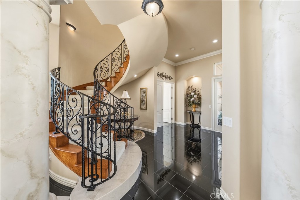 44930 Via Renaissance