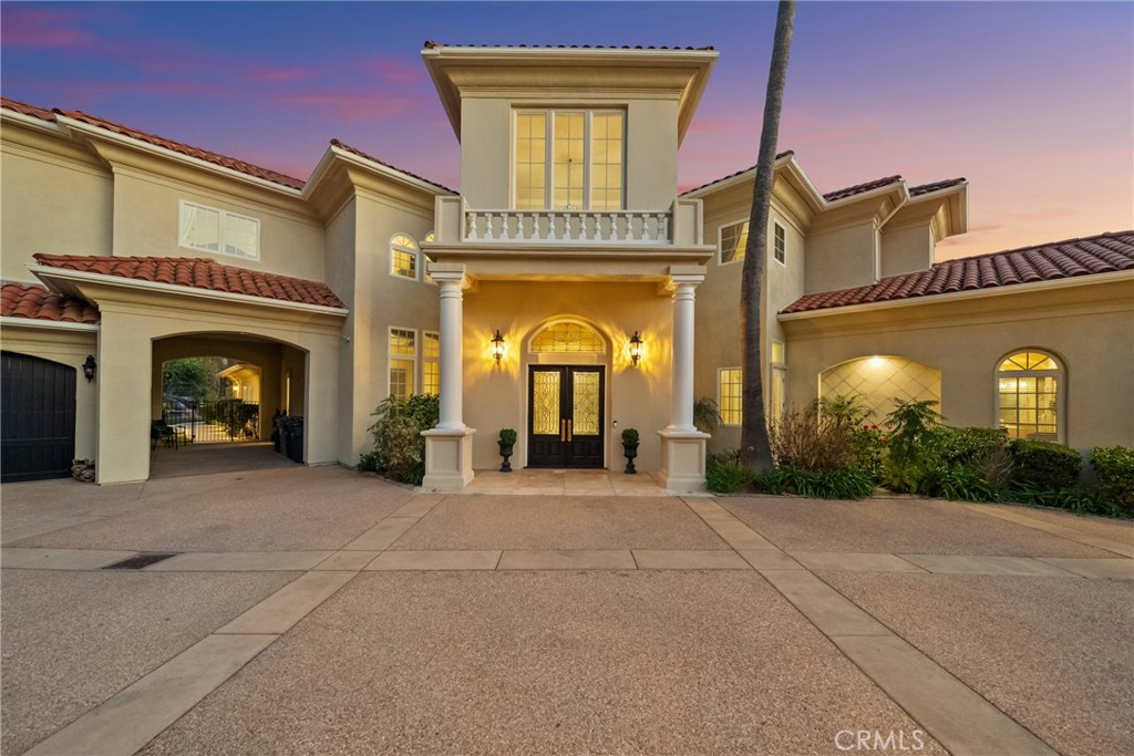 44930 Via Renaissance