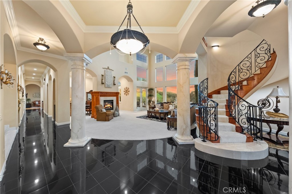 44930 Via Renaissance