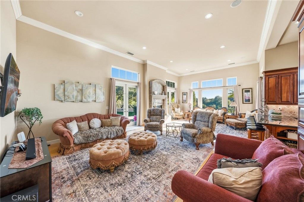 44930 Via Renaissance