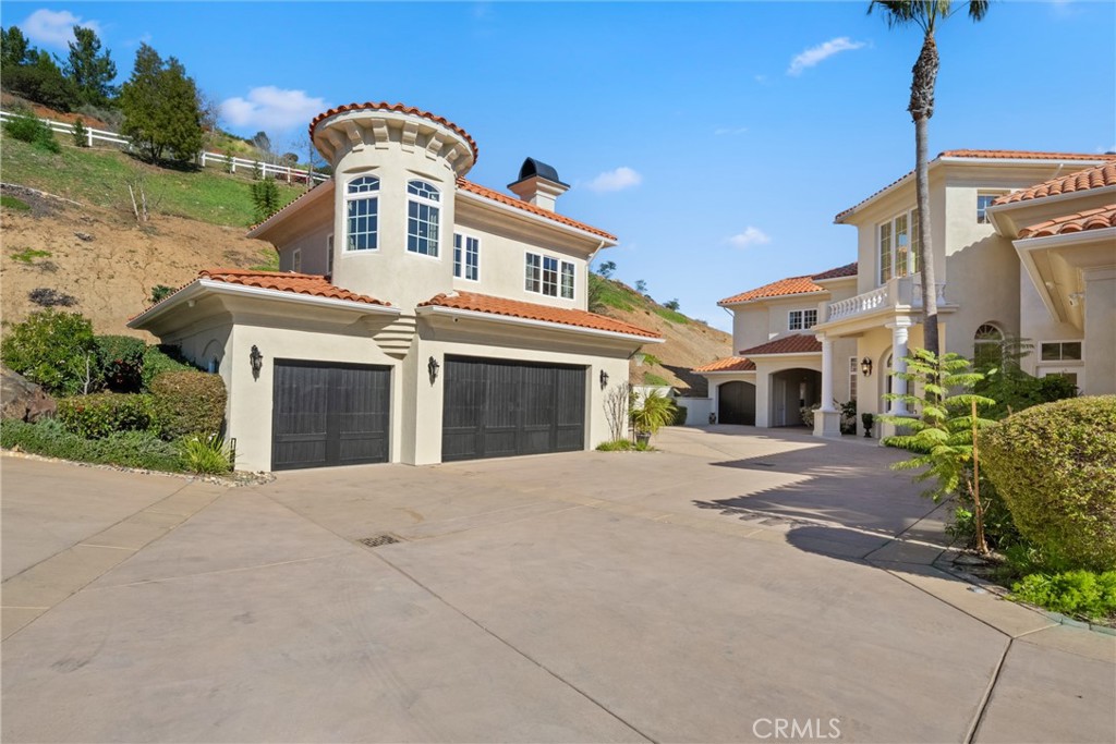 44930 Via Renaissance