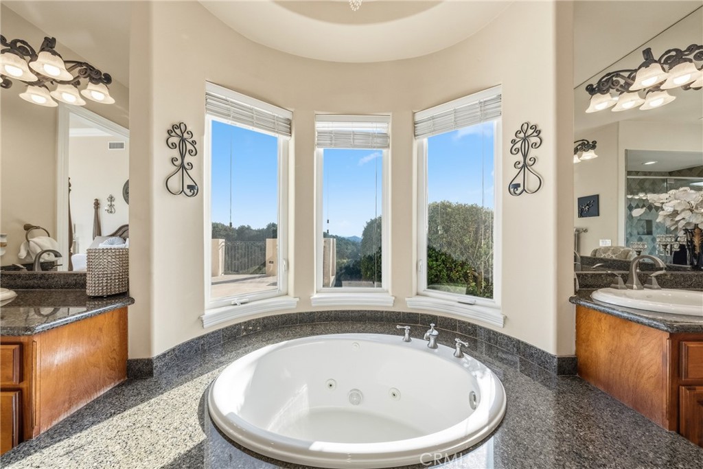 44930 Via Renaissance