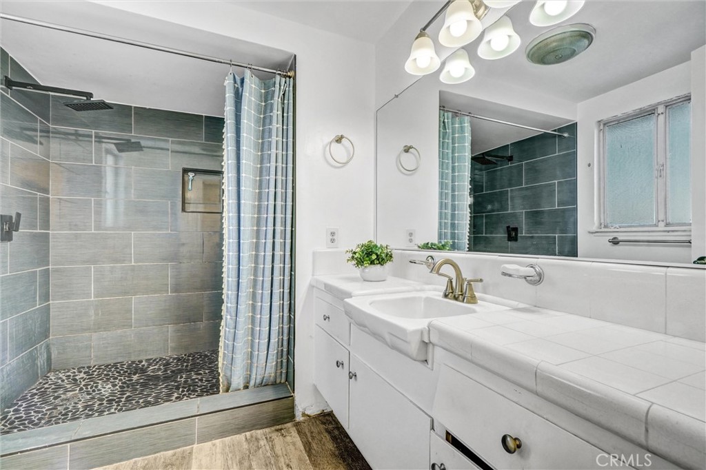 530 N. Stanford Avenue