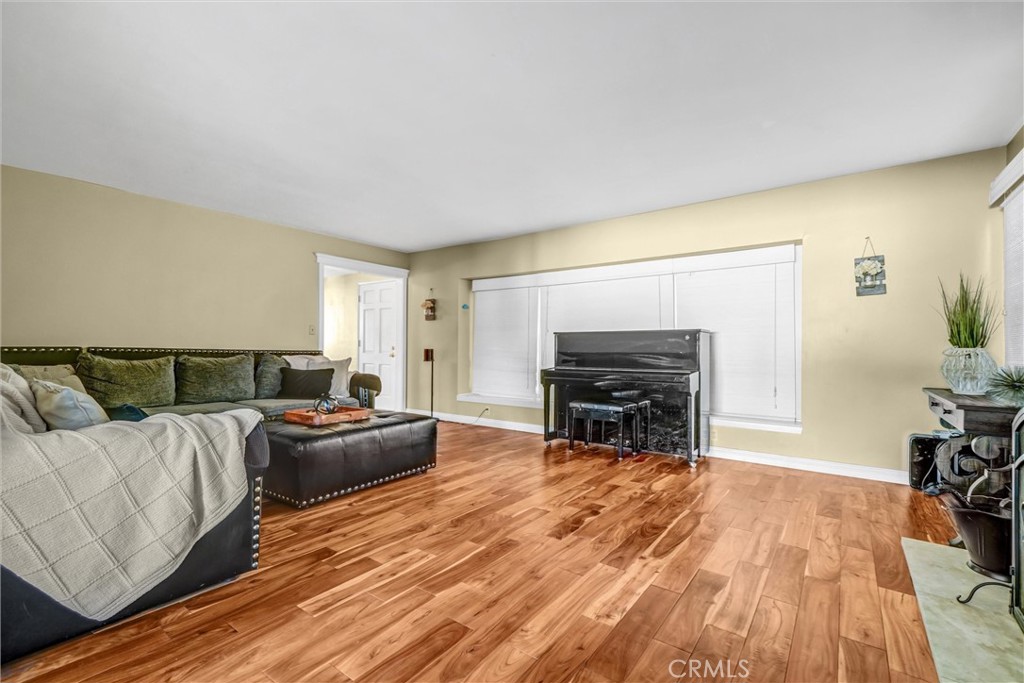 530 N. Stanford Avenue