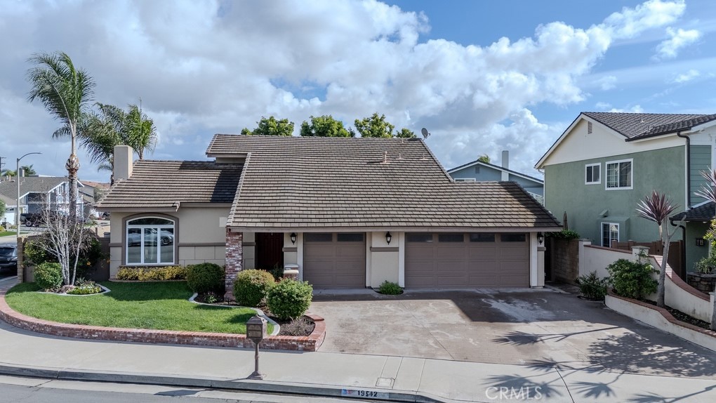 19542 Drybrook Ln.