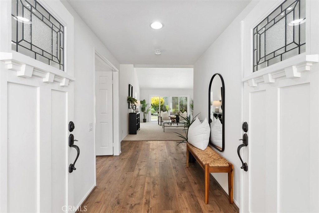 26932 La Sierra Drive