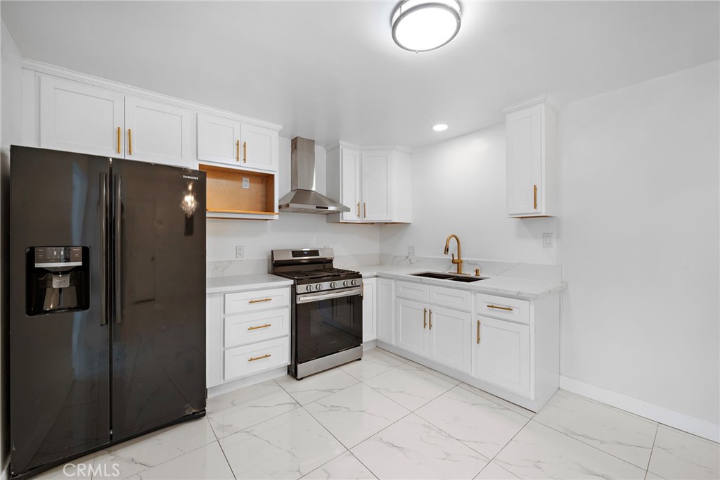 14712 Newland Street