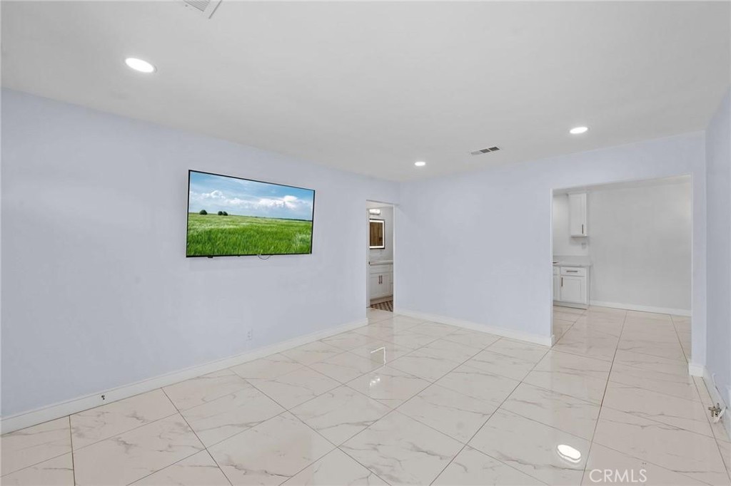 14712 Newland Street