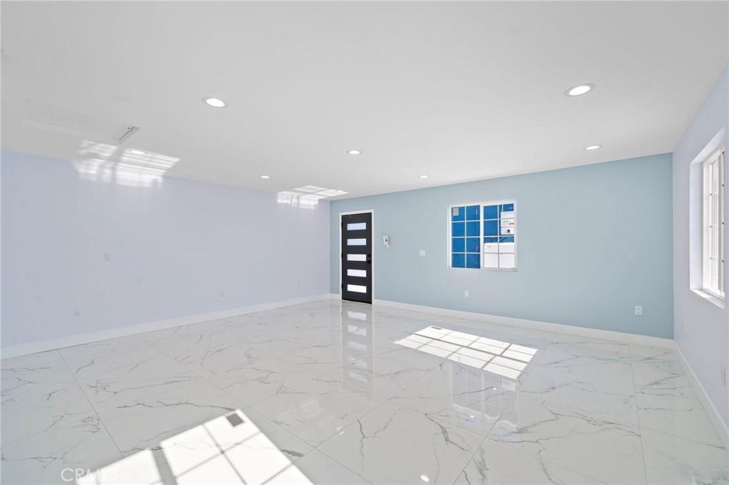 14712 Newland Street