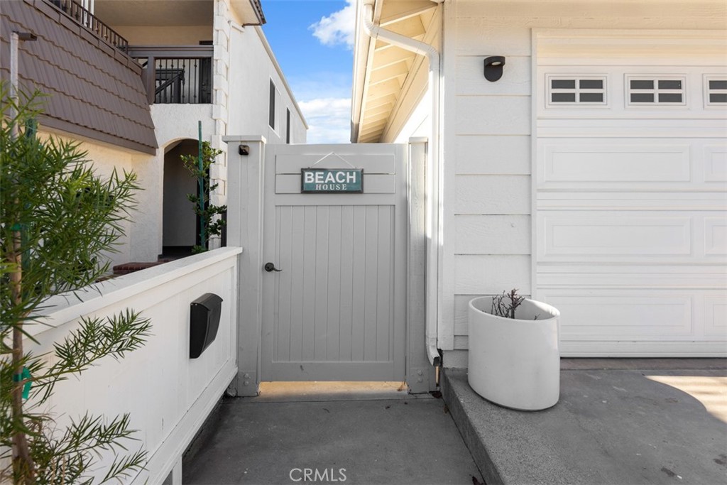 33821 El Encanto Avenue