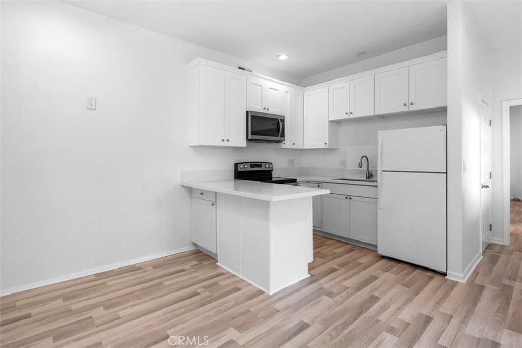 33821 El Encanto Avenue