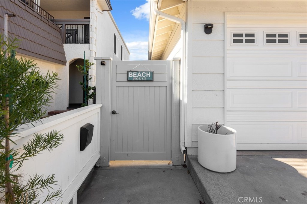 33821 El Encanto Avenue