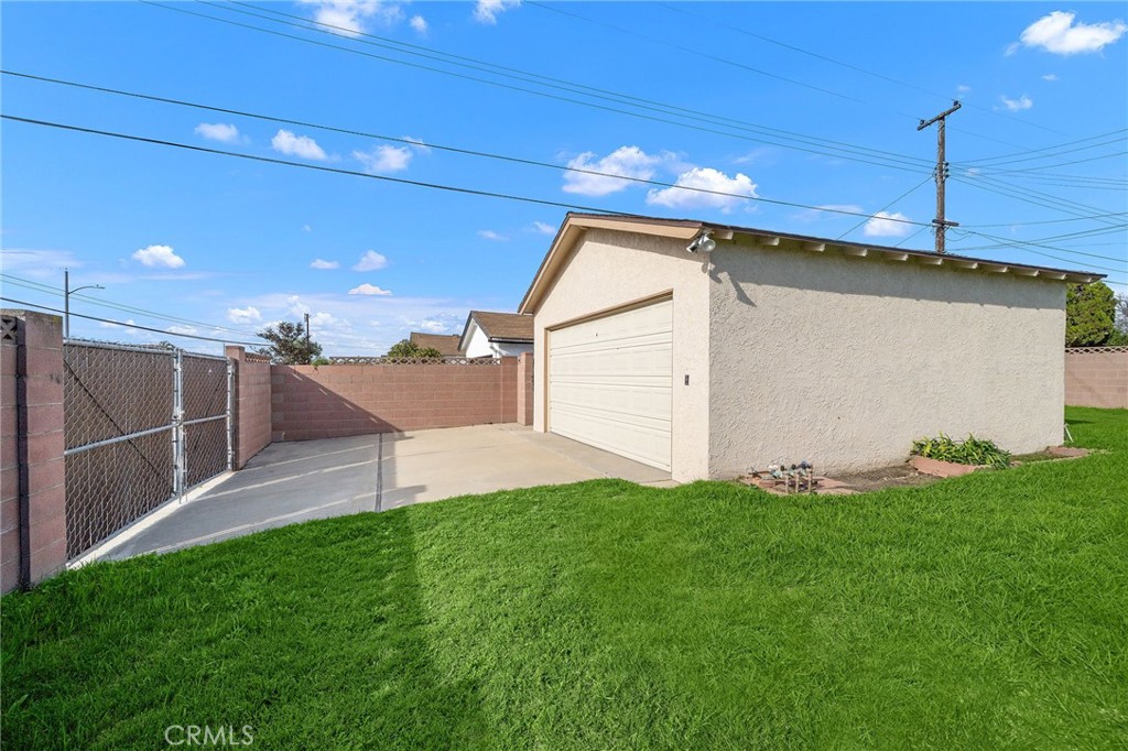 7869 La Mirada Circle