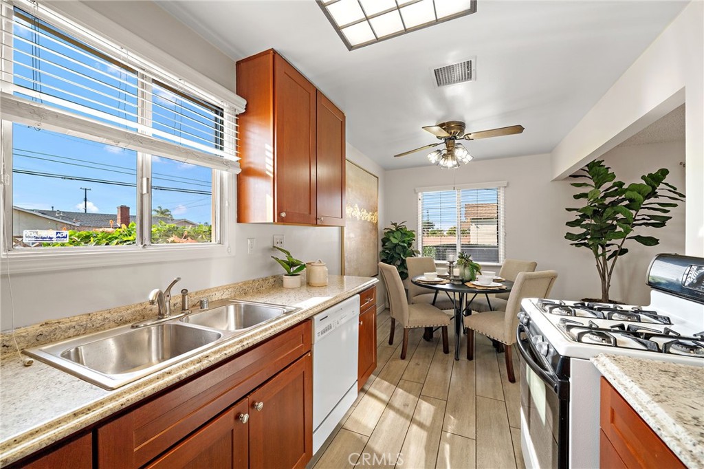 7869 La Mirada Circle